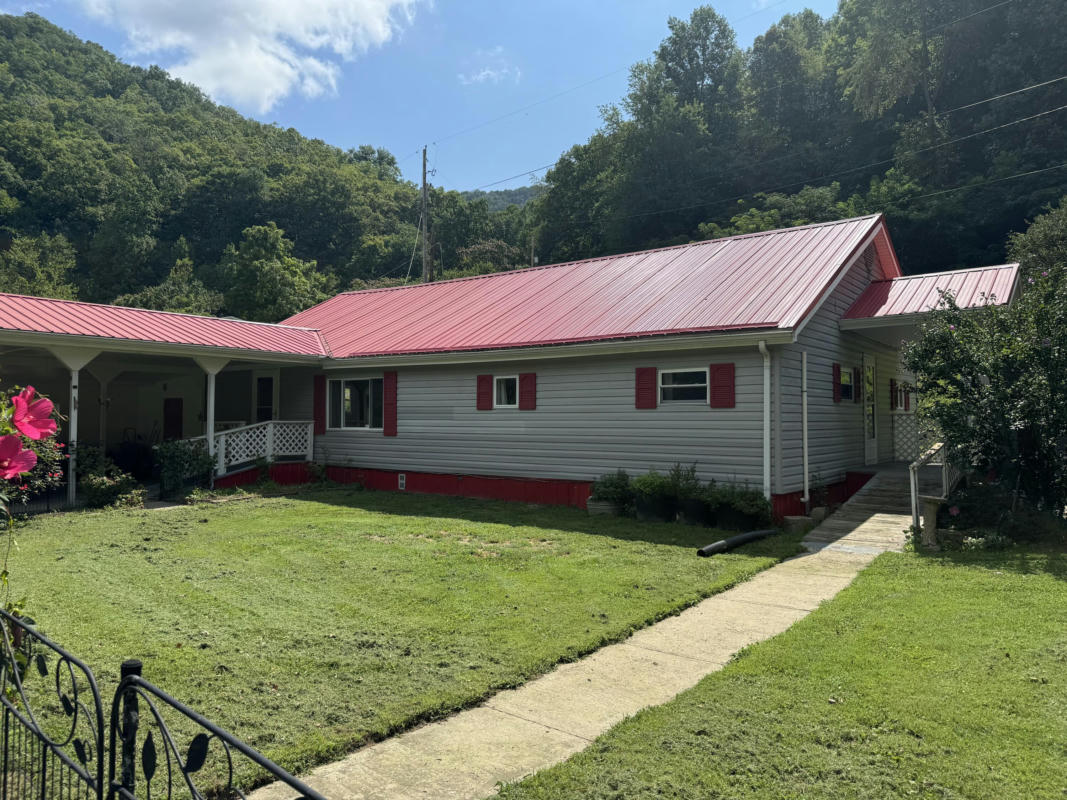 236 TUNNEL RD, HI HAT, KY 41636, photo 1 of 16