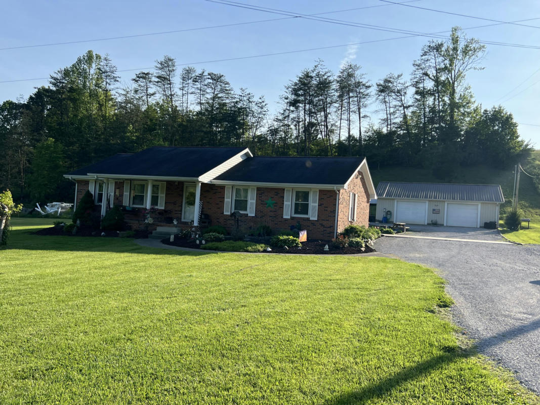 308 KY 1809, BRYANTS STORE, KY 40921, photo 1 of 30
