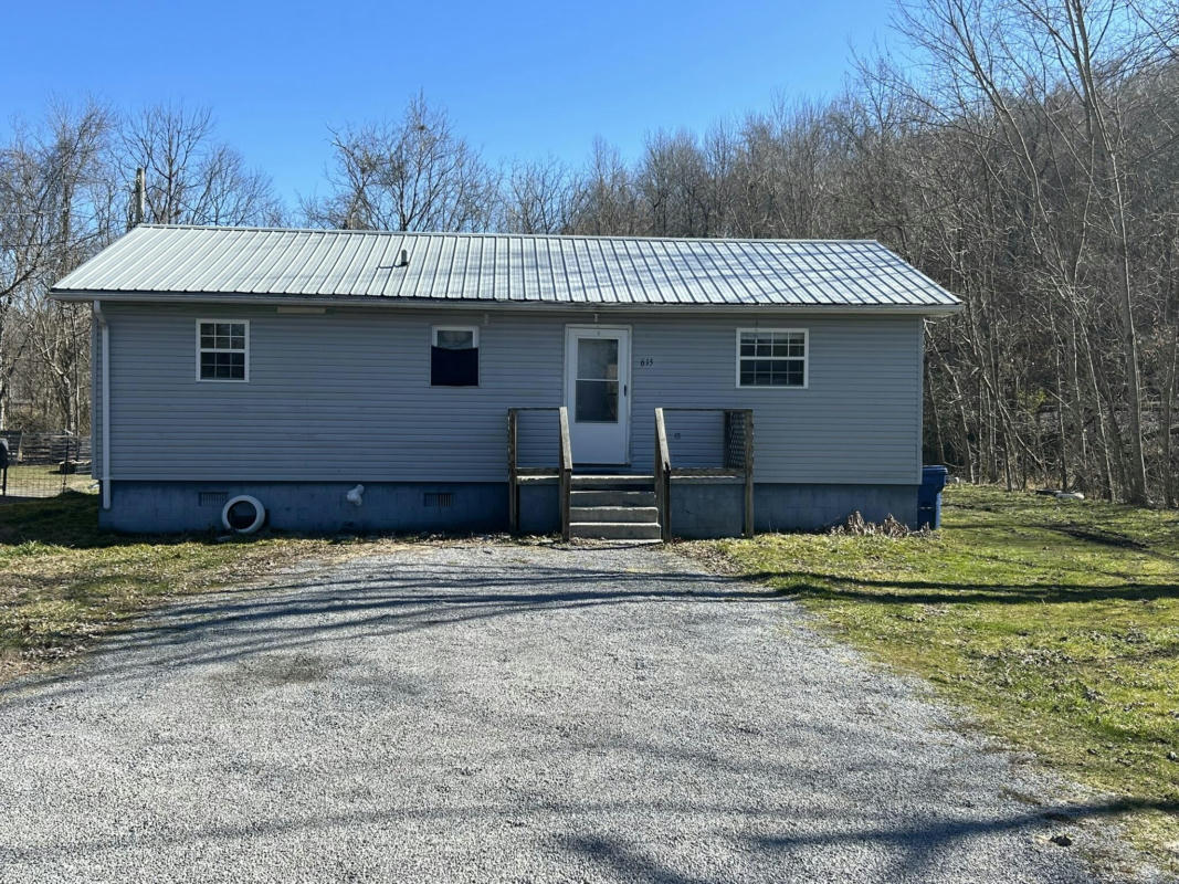 615 S 22ND ST, MIDDLESBORO, KY 40965, photo 1 of 33