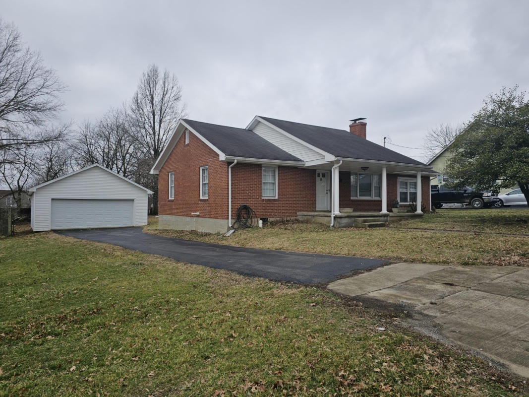 256 HULETTE AVE, FRANKFORT, KY 40601, photo 1 of 36