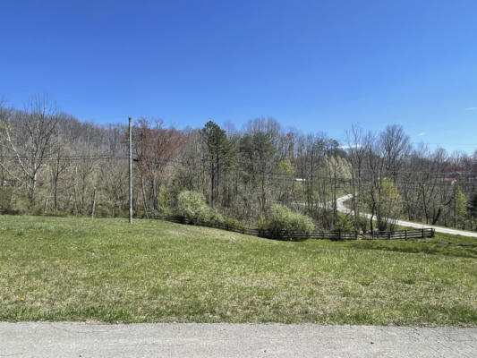 38 THE MEADOW TRL, BARBOURVILLE, KY 40906, photo 2 of 5
