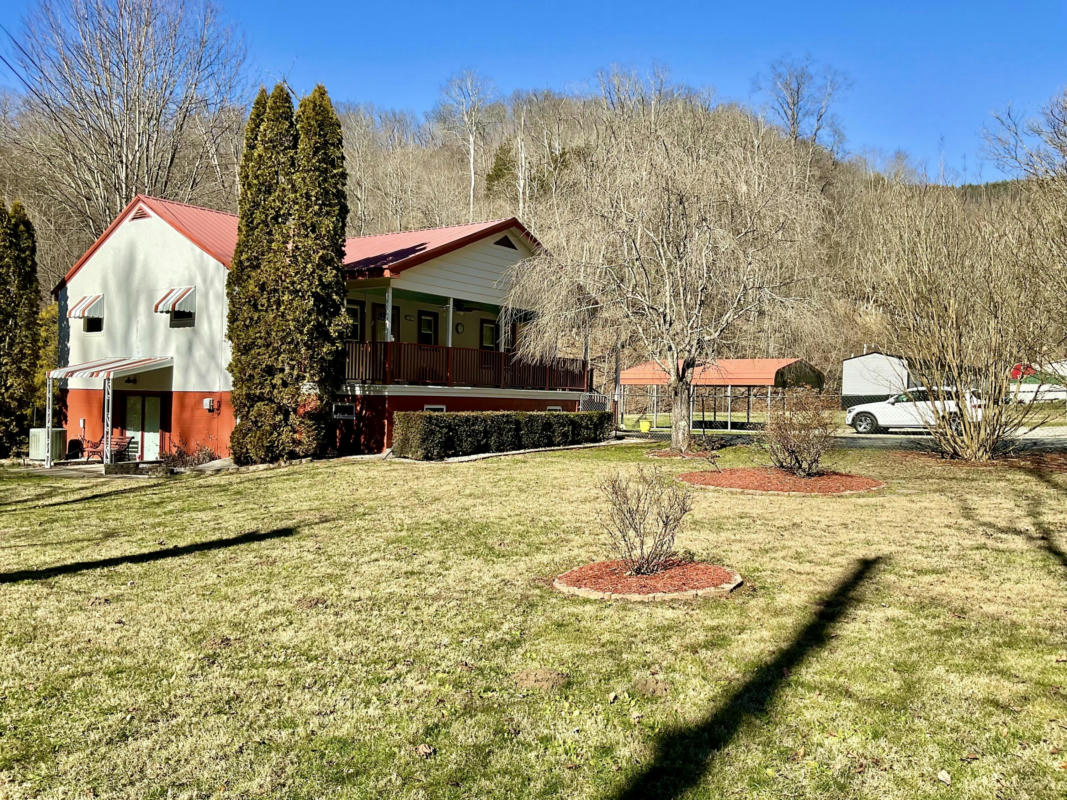 2507 COWPEN RD, PIKEVILLE, KY 41501, photo 1 of 19