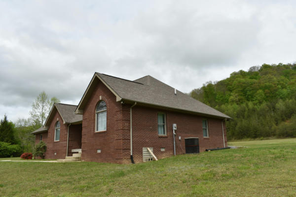 412 PAGE SCHOOL RD, PINEVILLE, KY 40977, photo 2 of 37