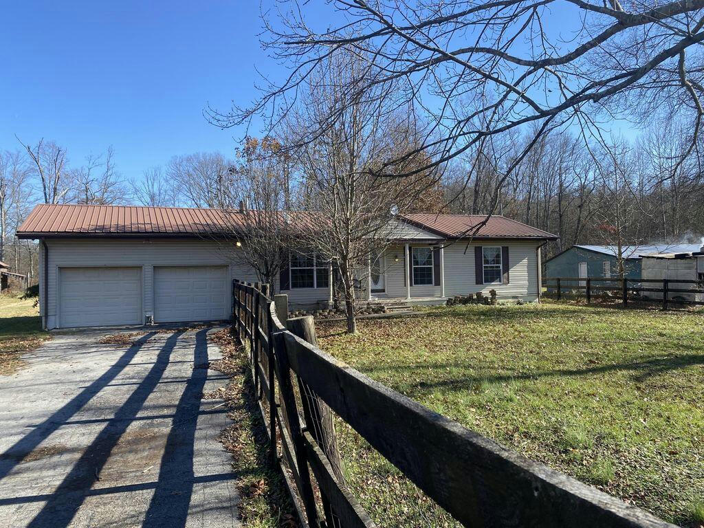 1331 OLD BARBOURVILLE RD, CORBIN, KY 40701, photo 1 of 31