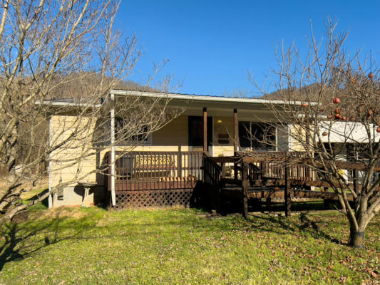 9813 KY ROUTE 122, MC DOWELL, KY 41647 - Image 1
