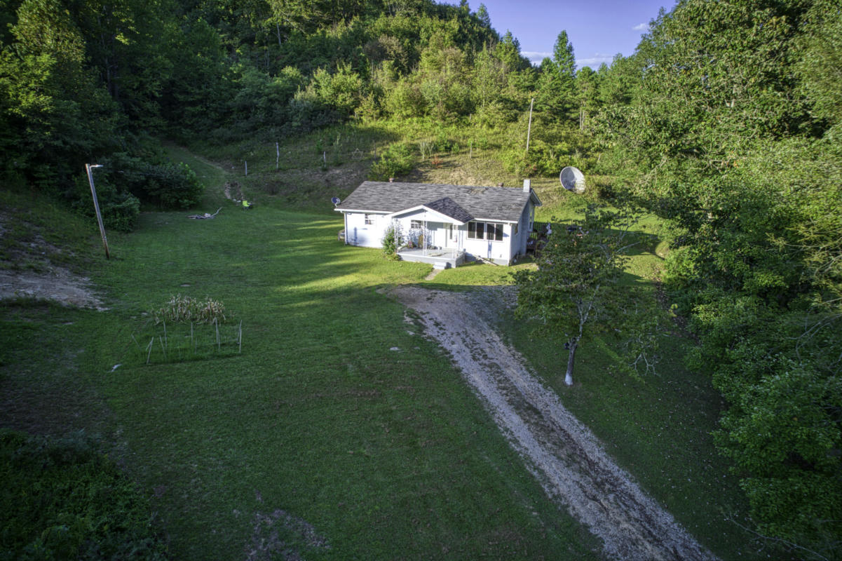 5727 LOWER SAND LICK RD, WEST LIBERTY, KY 41472, photo 1 of 25