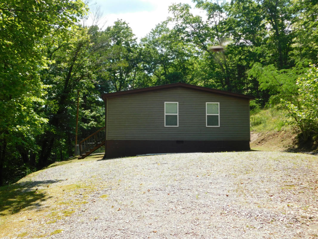 2461 HIGHWAY 522, BAXTER, KY 40806, photo 1 of 73